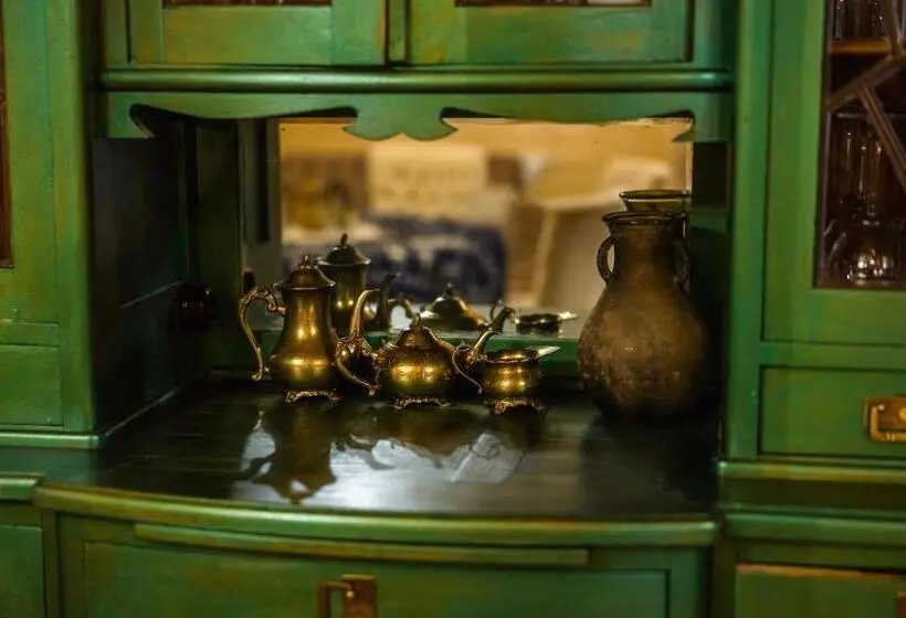 ویلای 1 خوابه, Chateau Kvirike