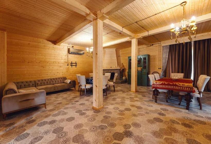 וילה בת חדר שינה 1, Chateau Kvirike