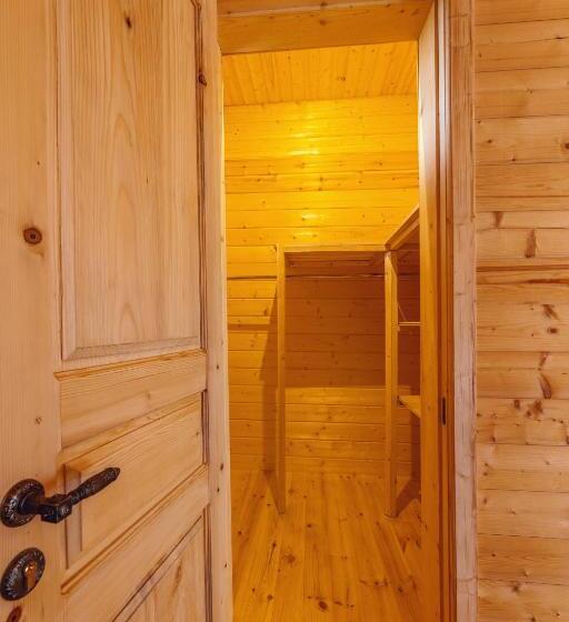 וילה בת חדר שינה 1, Chateau Kvirike