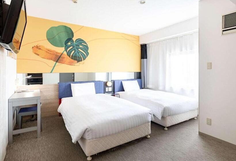 اتاق استاندارد, Comfort Inn Naha Tomari Port