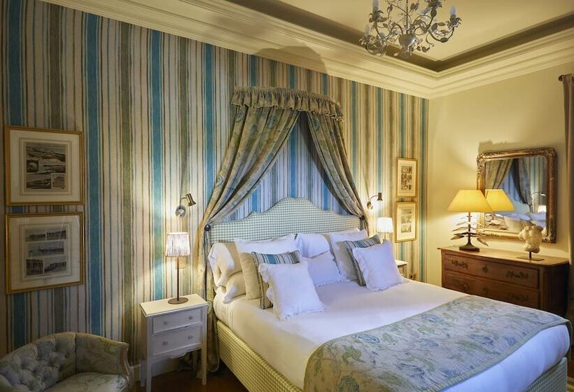 ジュニアスイート, Helguera Palacio Boutique & Antique