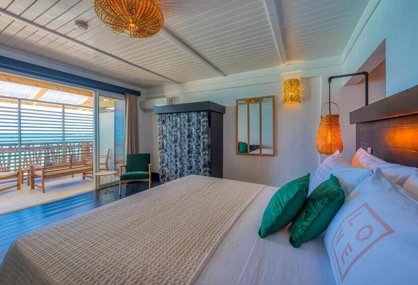 اتاق استاندارد با چشمانداز دریا, Love Boutique