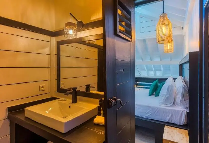 Deluxe Suite Sea View, Love Boutique