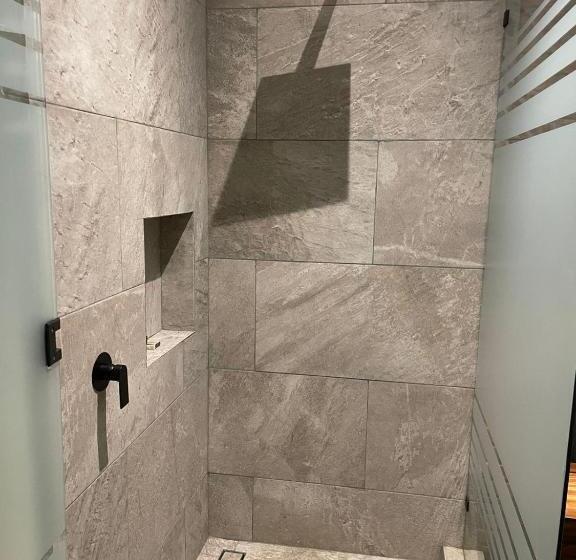 اتاق استاندارد, Oxú Solo Adultos