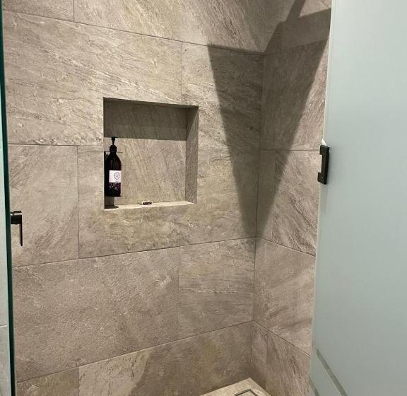 اتاق سوپریور, Oxú Solo Adultos