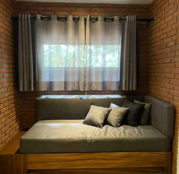 اتاق سوپریور, Oxú Solo Adultos