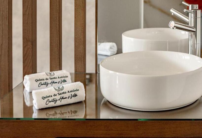 Номер Deluxe с Балконом, Quinta De Santo António Country House & Villas
