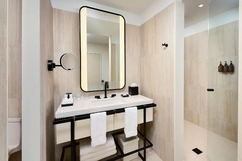 Standard-studio King-vuode, The Pearle Hotel & Spa, Autograph Collection