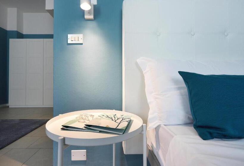 سوییت با چشمانداز استخر, Villa Elprado