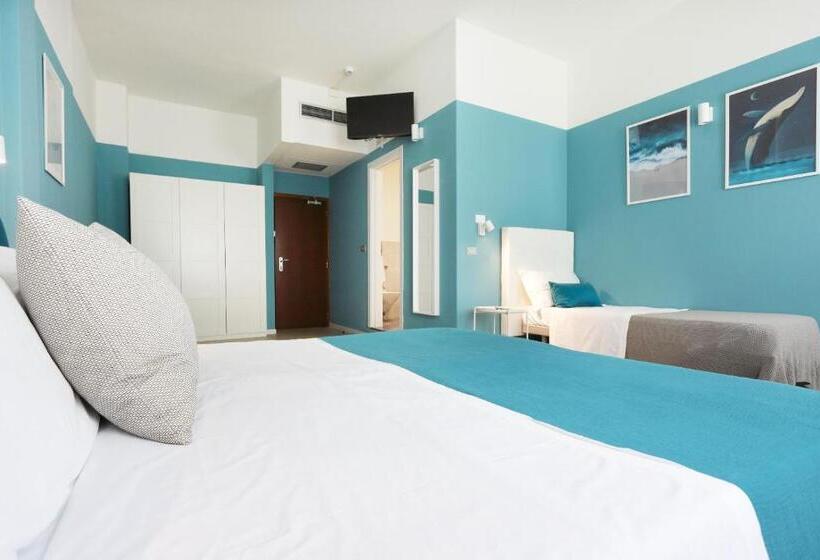 سوییت با چشمانداز استخر, Villa Elprado