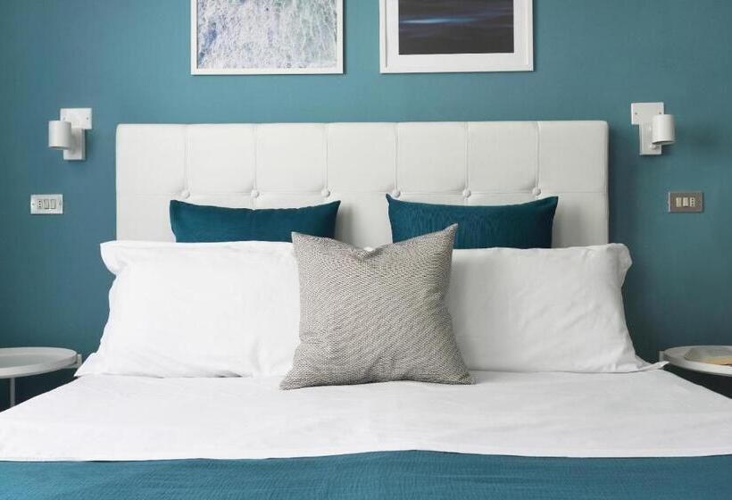 سوییت با چشمانداز استخر, Villa Elprado