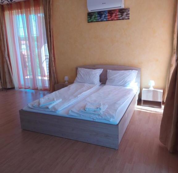 חדר סטנדרט עם טרסה, Casa Eric