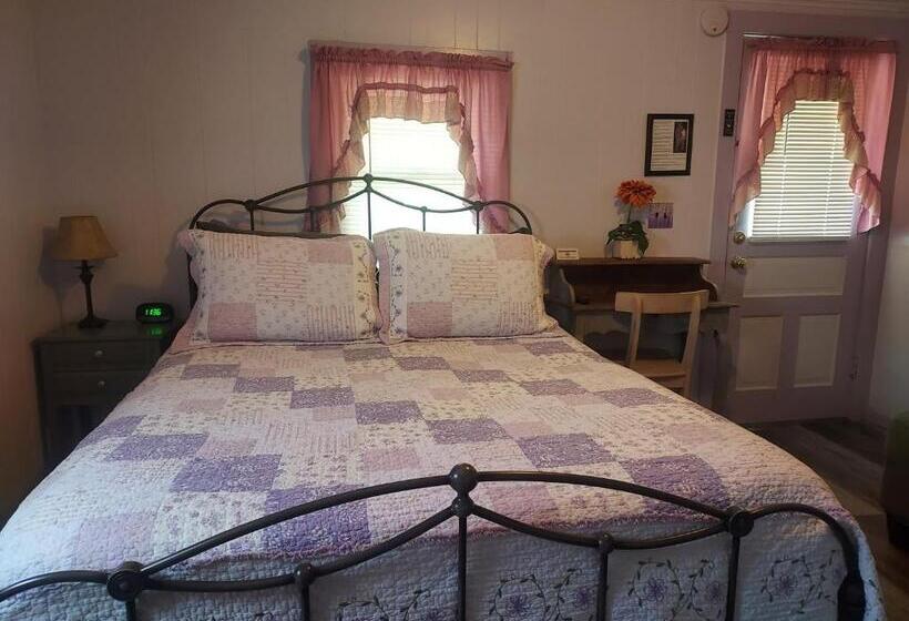 غرفة قياسية, Serenity Motel