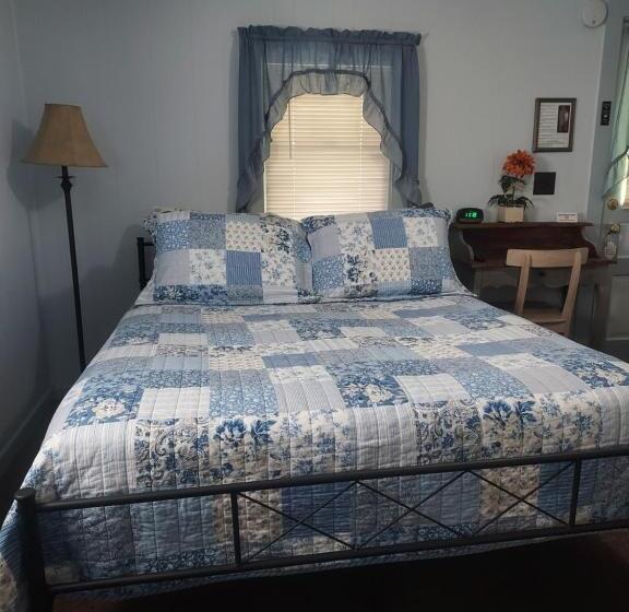 غرفة قياسية, Serenity Motel