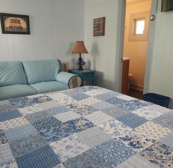 غرفة قياسية, Serenity Motel