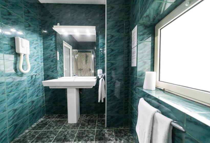 استودیوی لوکس, Avenue Palm On The Beach Avenue Hotels