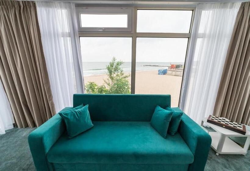 استودیو لوکس با چشمانداز دریا, Avenue Palm On The Beach Avenue Hotels