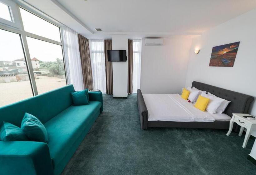 استودیو لوکس با چشمانداز دریا, Avenue Palm On The Beach Avenue Hotels