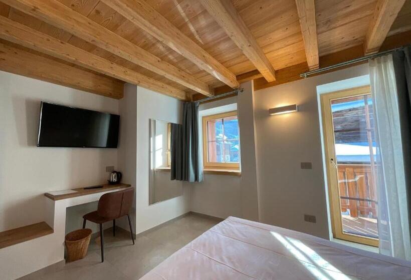 غرفة قياسية مزوَّدة بشُرفة, Garni La Casetta