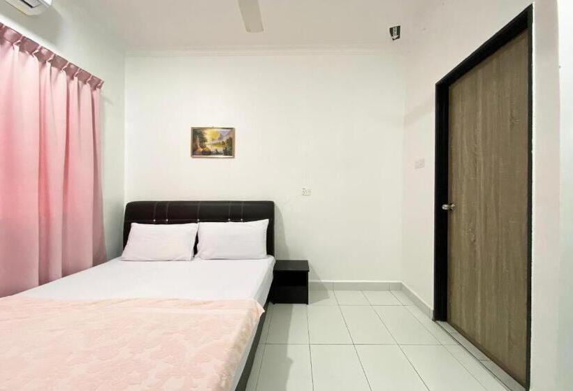 Семейный Номер, Oyo 90230 Dh Residence