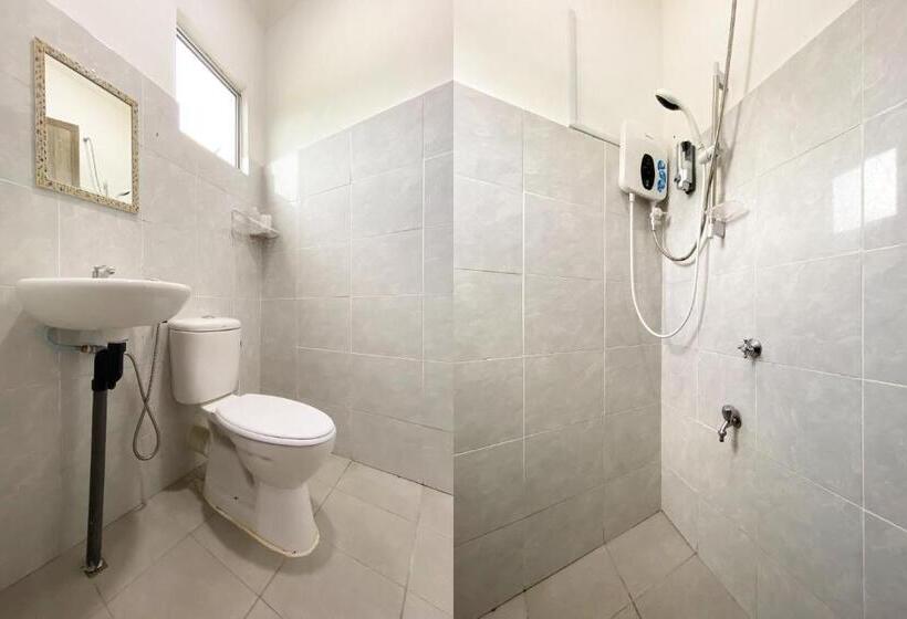 غرفة عائلية, Oyo 90230 Dh Residence