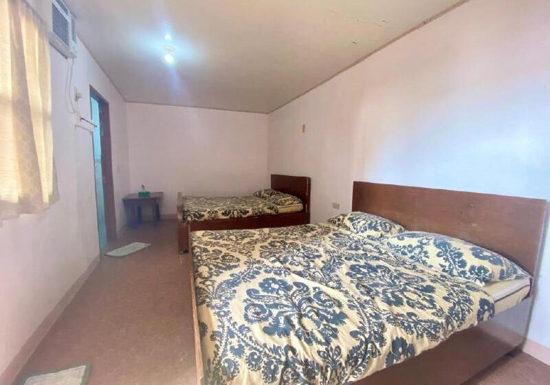 غرفة عائلية, Reddoorz Hostel At Megans Paradisio Beach Resort