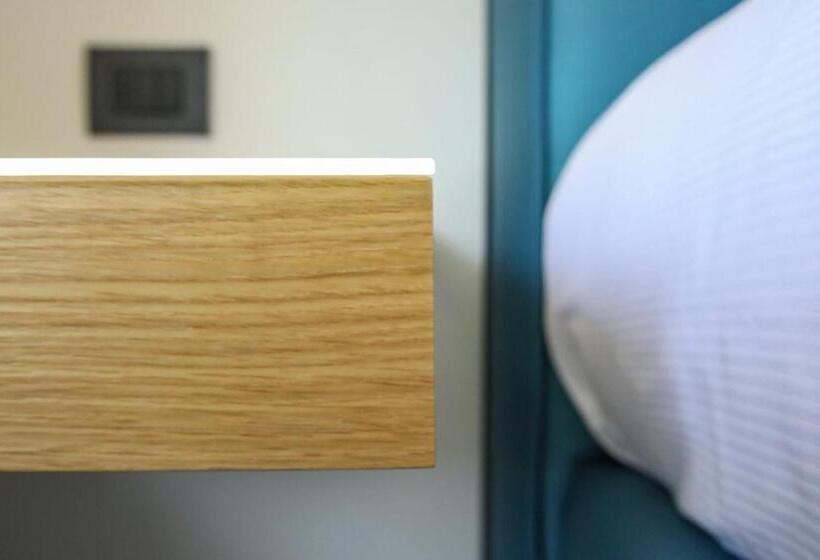 סוויטת ג'וניור עם בריכה, Sunset