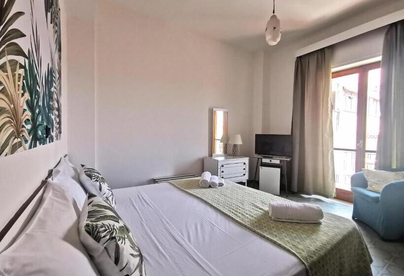 اتاق استاندارد با بالکن, Tea Praia A Mare