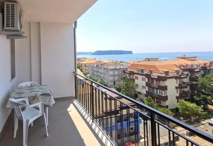 اتاق استاندارد با بالکن و چشمانداز دریا, Tea Praia A Mare