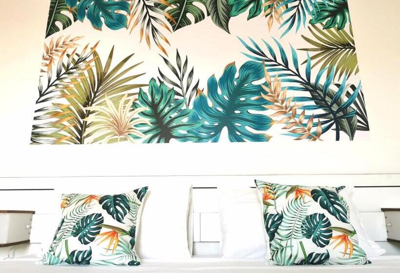 اتاق استاندارد با بالکن و چشمانداز دریا, Tea Praia A Mare