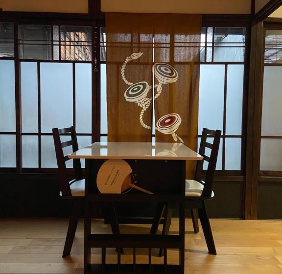 标准间, Okiya Guest House & Tapas Bar