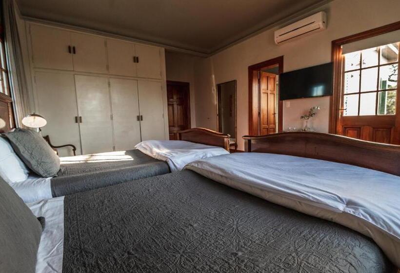 Номер Стандарт с Балконом, Scratch House Hotel Boutique