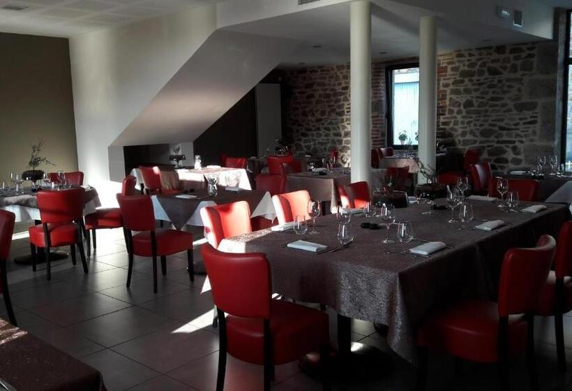 חדר סטנדרט, Les Pierres Folles