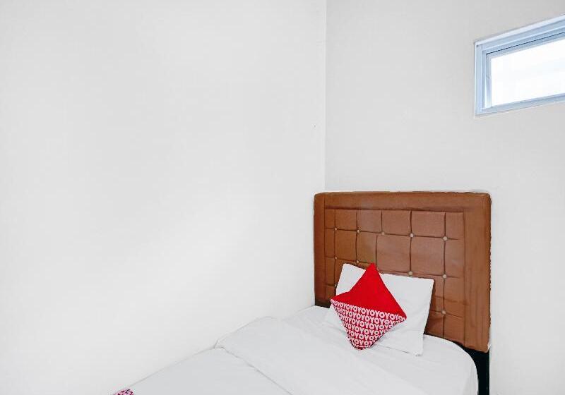اتاق استاندارد یک نفره, Reddoorz At Jalan Stm Medan 2