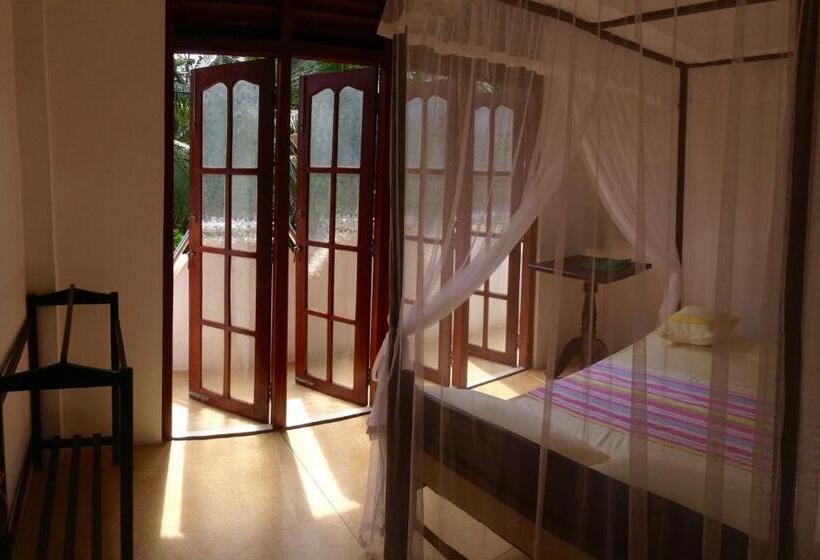 스탠다드 룸 공동 욕실, Kabalana Design House Villa