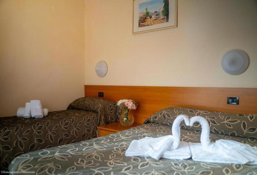 标准三人间, Soleluna