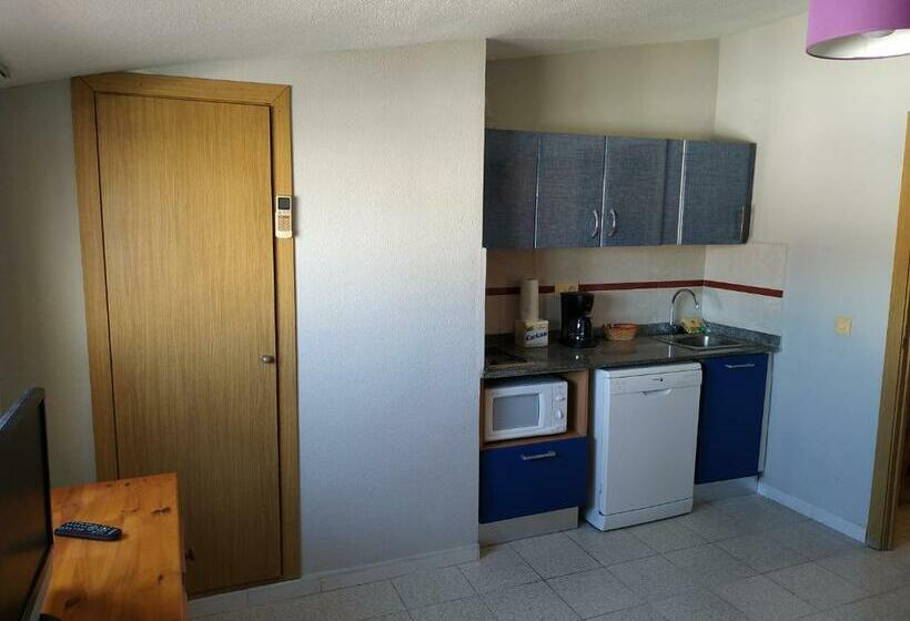 استودیوی استاندارد, Apartamentos Playa Romana Park