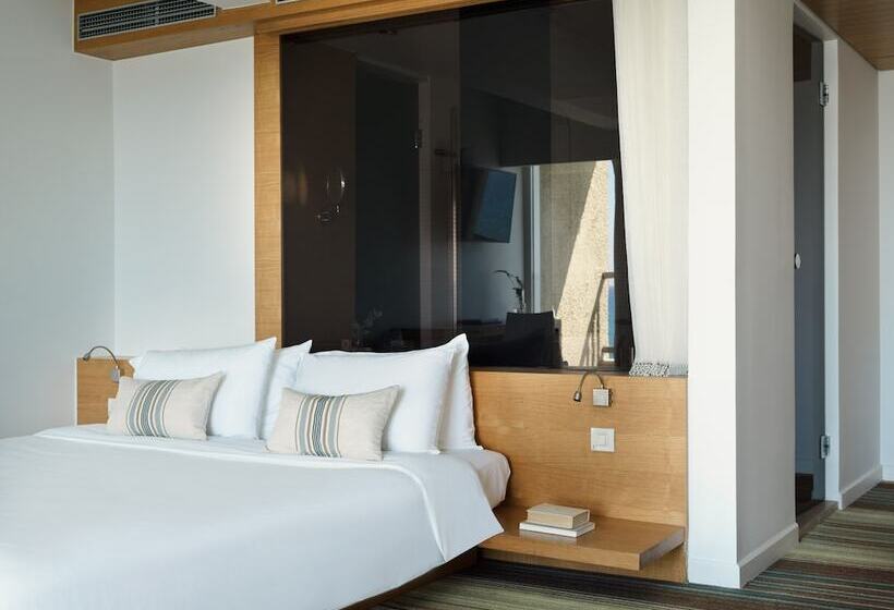 غرفة قياسية مطلّة علي البحر, Doryssa Seaside Resort