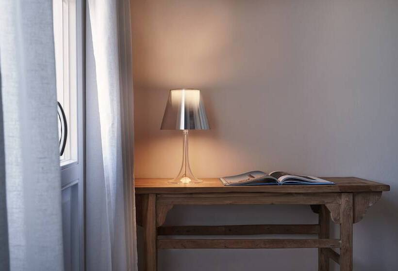 جناح, Doryssa Seaside Resort