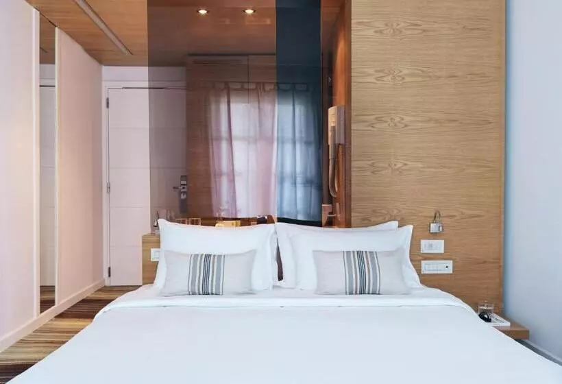اتاق استاندارد با چشمانداز دریا, Doryssa Seaside Resort