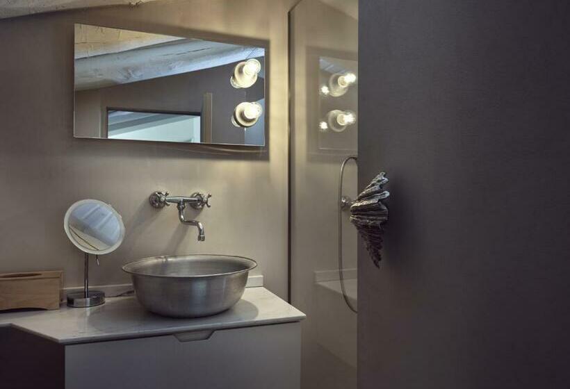 スーペリアールーム, Ekies All Senses Resort