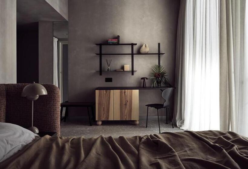 ジュニアスイート, Ekies All Senses Resort