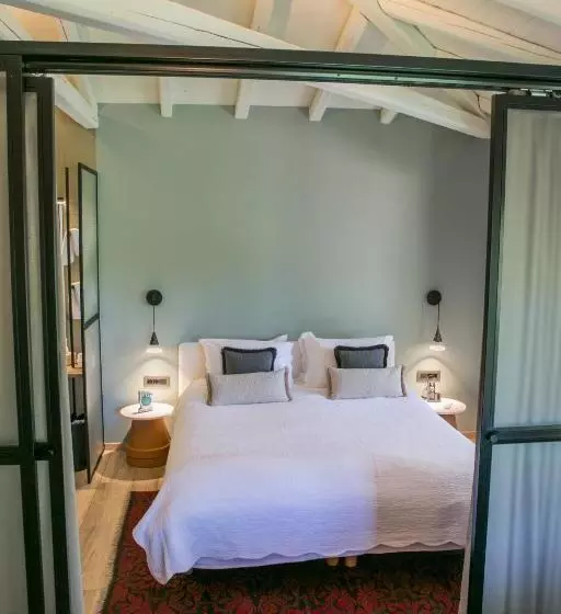 スイート, Ekies All Senses Resort