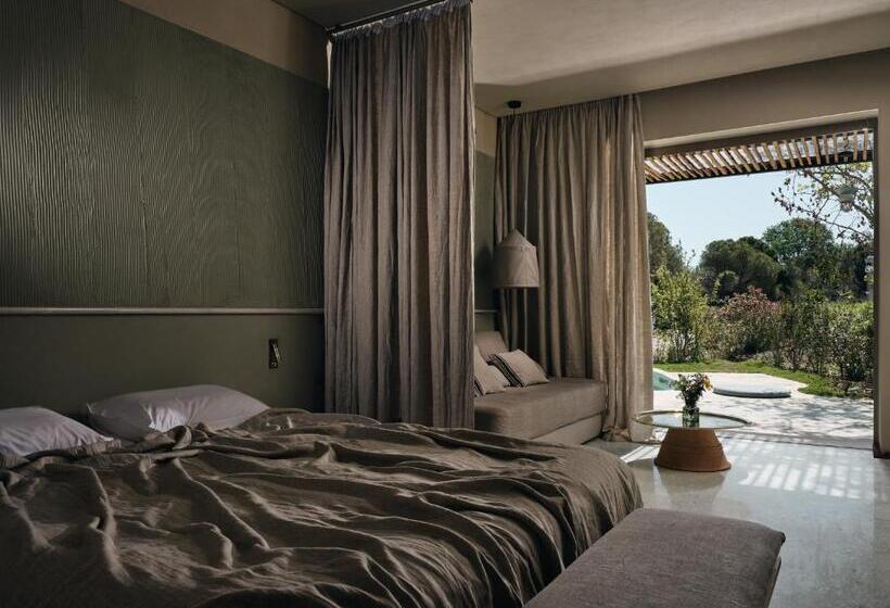 Suite with Pool, Ekies All Senses Resort