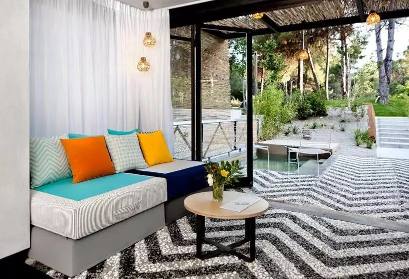 Suite with Pool, Ekies All Senses Resort