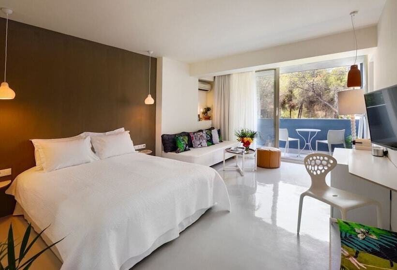 ジュニアスイート, Ekies All Senses Resort