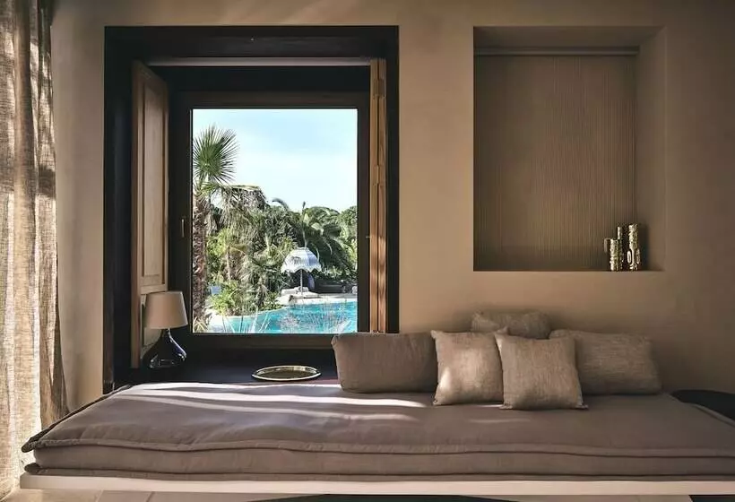 スイート, Ekies All Senses Resort