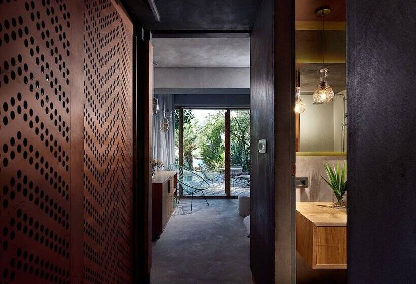 Suite with Pool, Ekies All Senses Resort