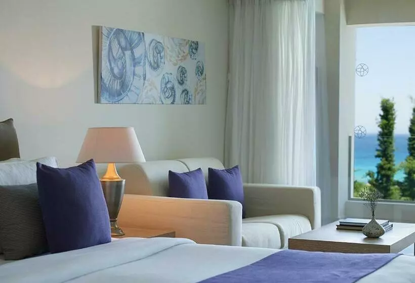 オーシャンビューのプレミアムルーム。, Aquagrand Exclusive Deluxe Resort Lindos   Adults Only