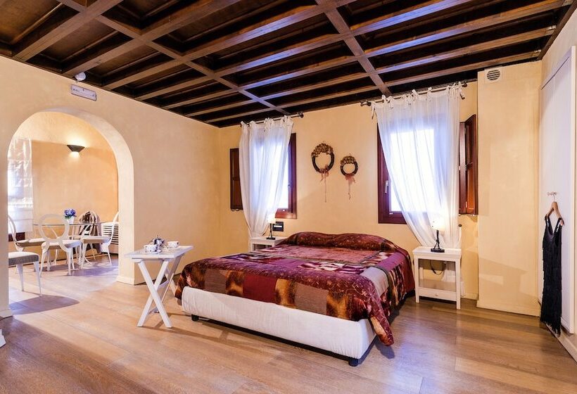 Люкс Повышенной Комфортности, Avalon Boutique Suites